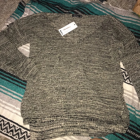 NWT Oversized Marled Sweater - Picture 3 of 3